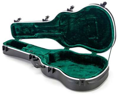 Fender Molded Case Dreadnought