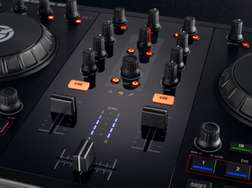 Traktor Kontrol S2 - Traktor Kontrol S2
