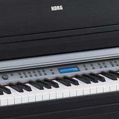 KORG C 720
