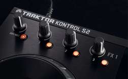 Traktor Kontrol S2 - Traktor Kontrol S2