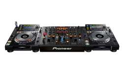 CDJ-2000Nexus - CDJ-2000Nexus