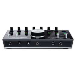 M-Track 8x4M - M-Track 8x4M