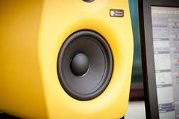 Turbo 4 Yellow - Turbo 4 Yellow