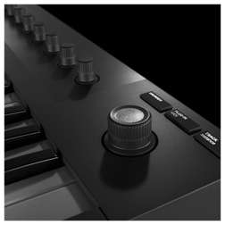 Komplete Kontrol M32 - photo-4