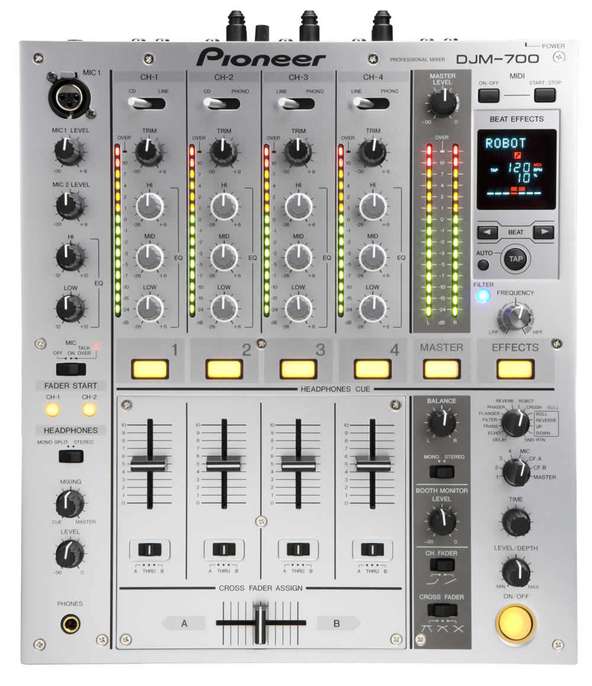 Pioneer DJ DJM-700 - SKYLARK