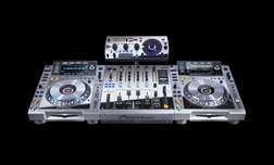 2 x CDJ-2000Nexus-M + DJM-900Nexus-M + RMX-1000-M Platinum Edition - 2 x CDJ-2000Nexus-M + DJM-900Nexus-M + RMX-1000-M Platinum Edition