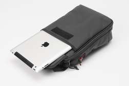 RIOT Headphone Bag Pro - RIOT Headphone Bag Pro
