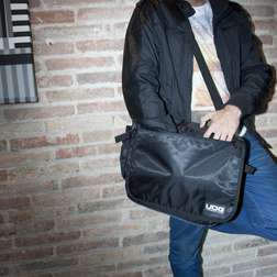 Ultimate CourierBag Black - Ultimate CourierBag Black