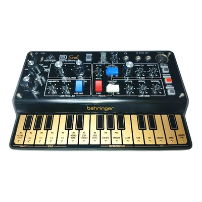Behringer Model D Soul