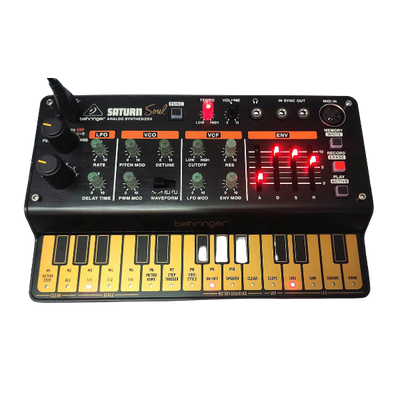 Behringer SATURN Soul