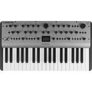 Modal Electronics CARBON8
