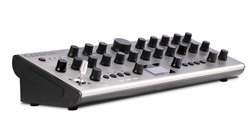 CARBON8X - photo-2