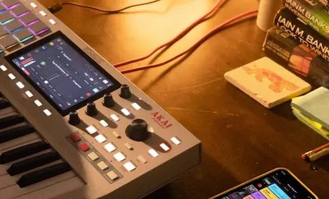 Akai MPC G2 Nowa generacja stacji produkcyjnych